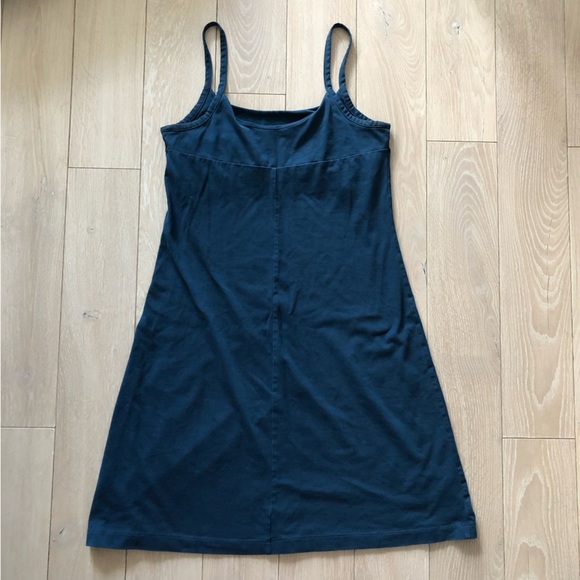 Patagonia Organic Cotton Vitality Strap Dress in Dark Blue Size M - Picture 3 of 8